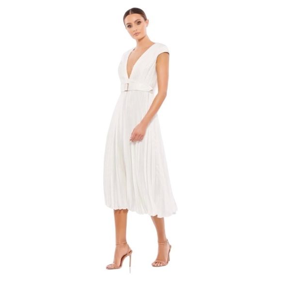 NWT MAC DUGGAL PLEATED CAP SLEEVE BELTED A-LINE MIDI DRESS - Picture 1 of 9